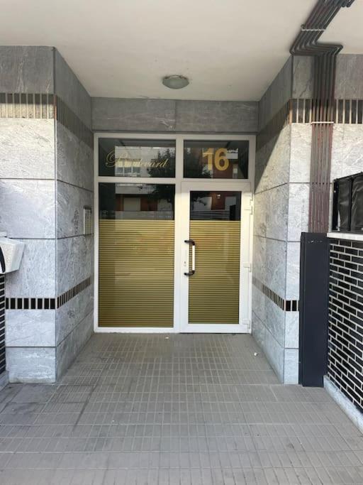 Apartamento Centro Con Garaje 카스트로우르디알레스 외부 사진