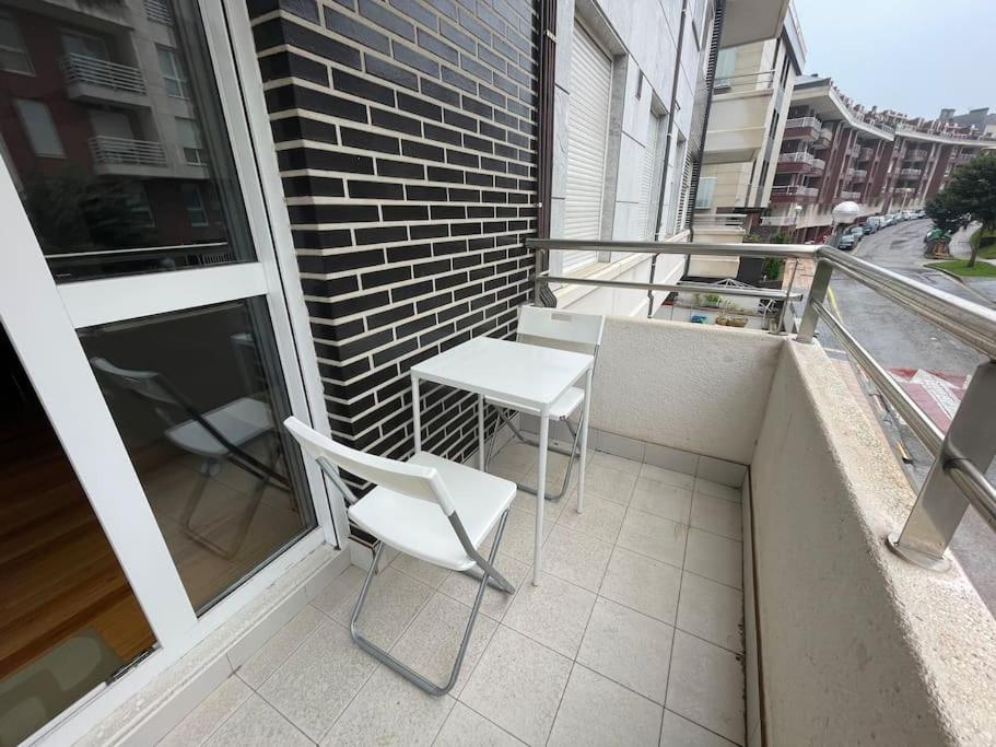 Apartamento Centro Con Garaje 카스트로우르디알레스 외부 사진
