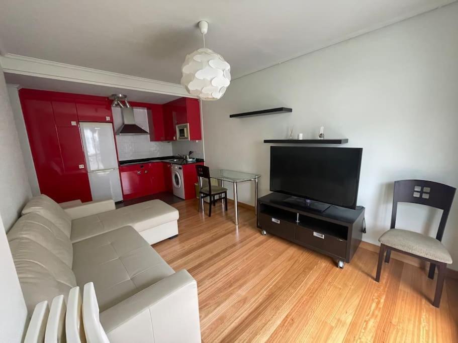 Apartamento Centro Con Garaje 카스트로우르디알레스 외부 사진